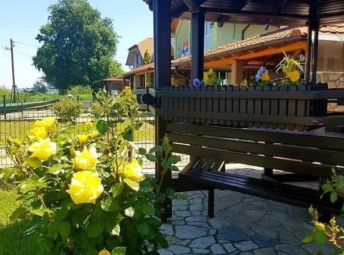 San Na Vodi فيلة *