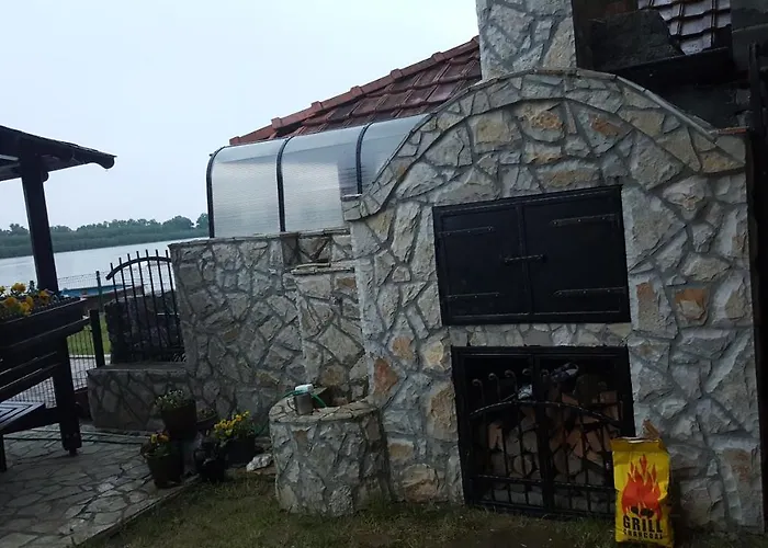 San Na Vodi فيلة *