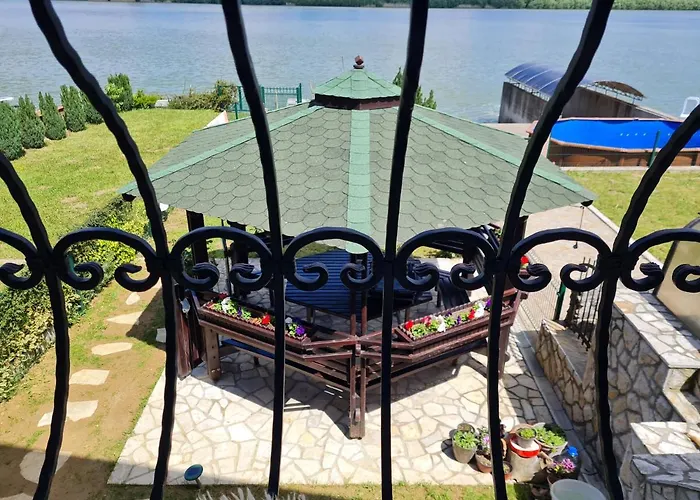 فيلة San Na Vodi سميديريفو