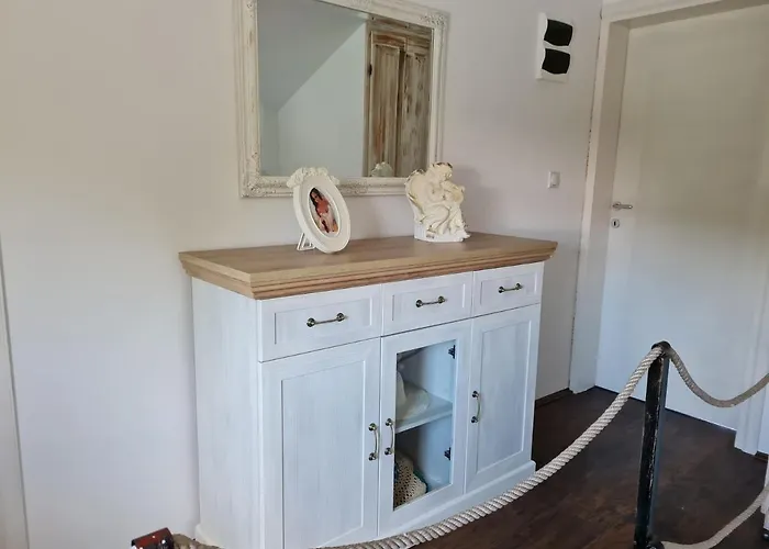 فيلة San Na Vodi