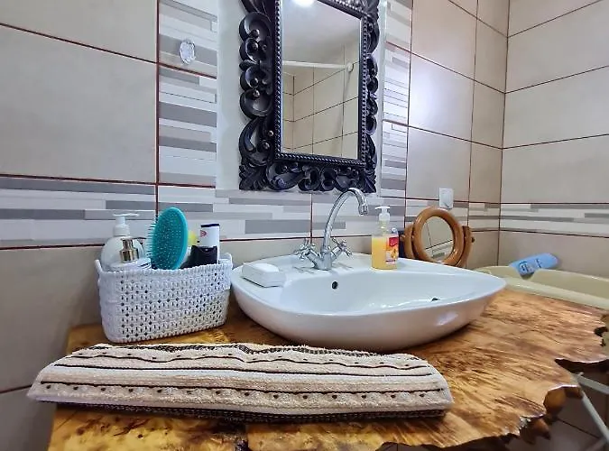 San Na Vodi * سميديريفو